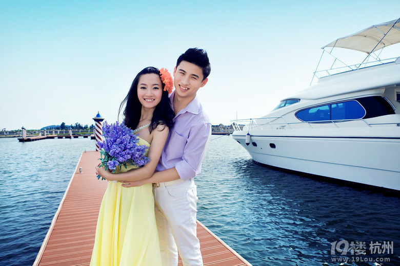 結(jié)婚照片大爆炸,最幸福的唯一