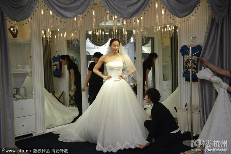  【【【世界冠军--花样游泳姐妹花蒋文文和蒋婷婷的试纱记】】】