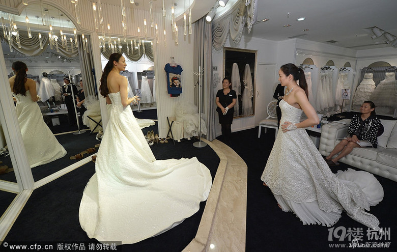  【【【世界冠军--花样游泳姐妹花蒋文文和蒋婷婷的试纱记】】】