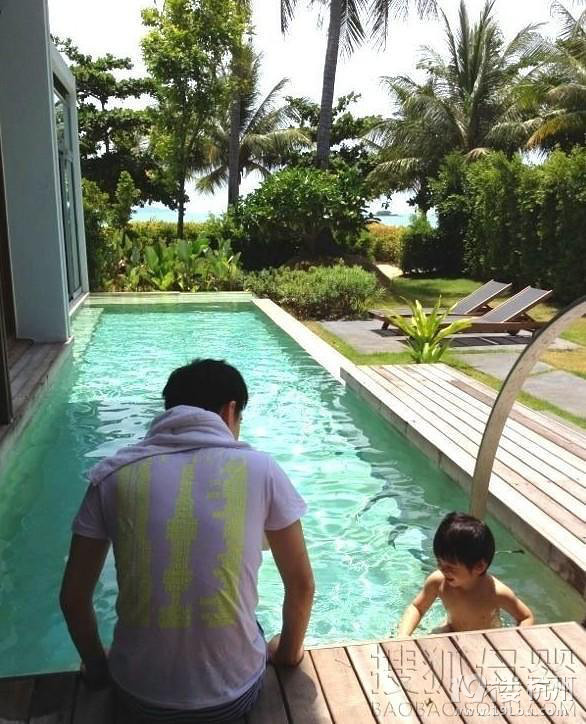 林志颖儿子Kimi萌照盘点 小小志长大耍酷