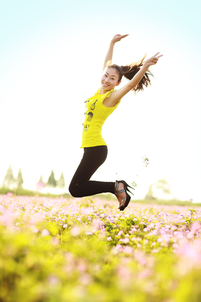 婷婷.紫云英(难得这次没人批美女摘花)