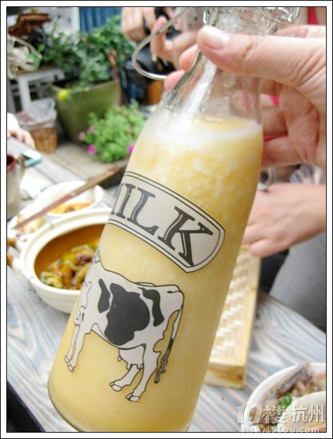 【8隊(duì)】愛(ài)美食、愛(ài)分享,也愛(ài)享受生活,我們是美食狗仔隊(duì)