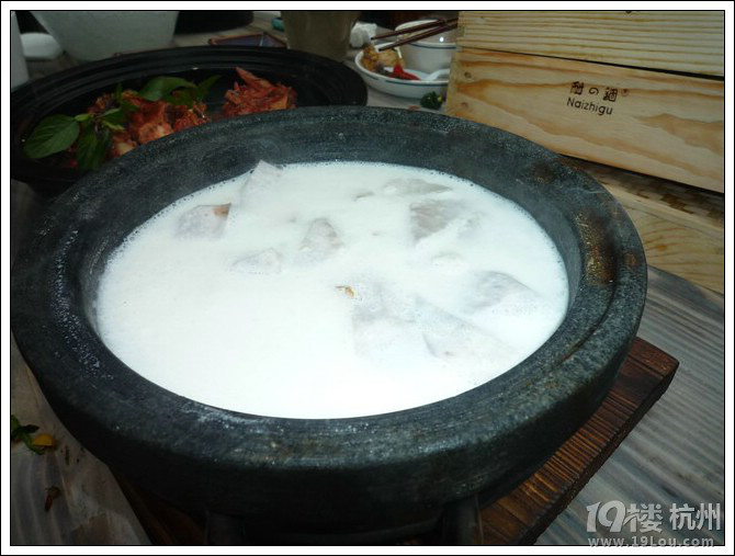 【8隊(duì)】愛(ài)美食、愛(ài)分享,也愛(ài)享受生活,我們是美食狗仔隊(duì)