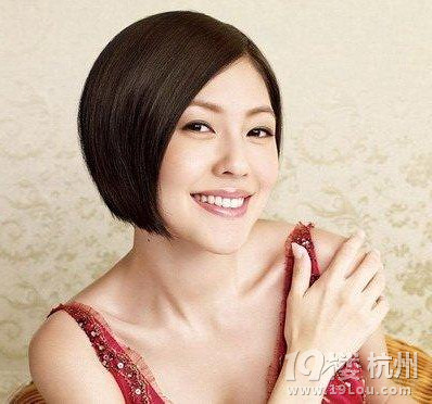 全球最古怪的美容方法：鸟屎面膜vs生肉面膜