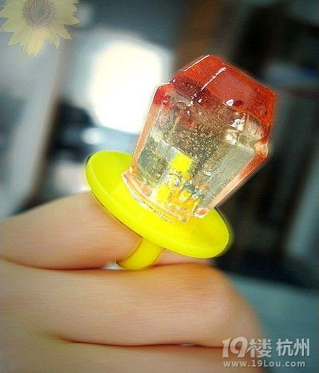馬上“六一”了~~兒時(shí)零食盤點(diǎn)~!吃貨的你,有多少你試過(guò)