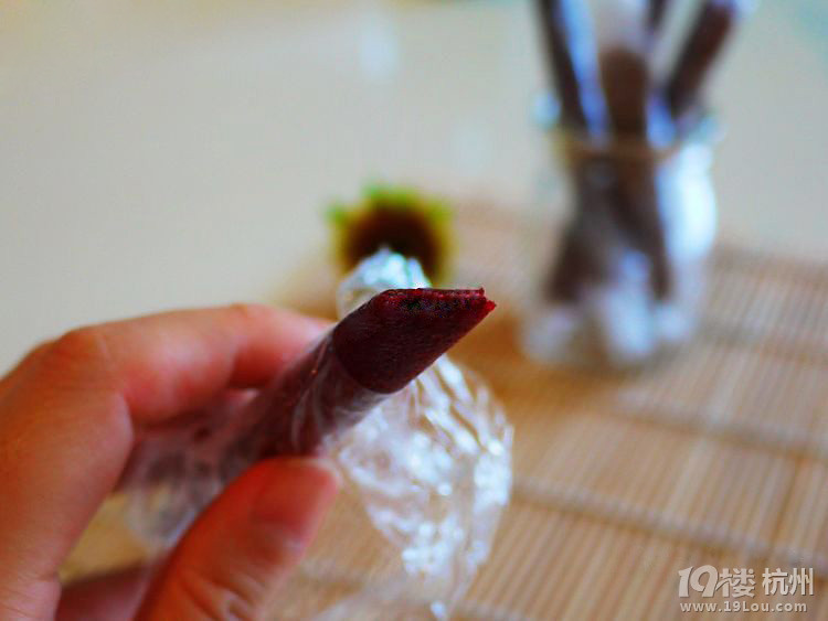 馬上“六一”了~~兒時(shí)零食盤點(diǎn)~!吃貨的你,有多少你試過(guò)