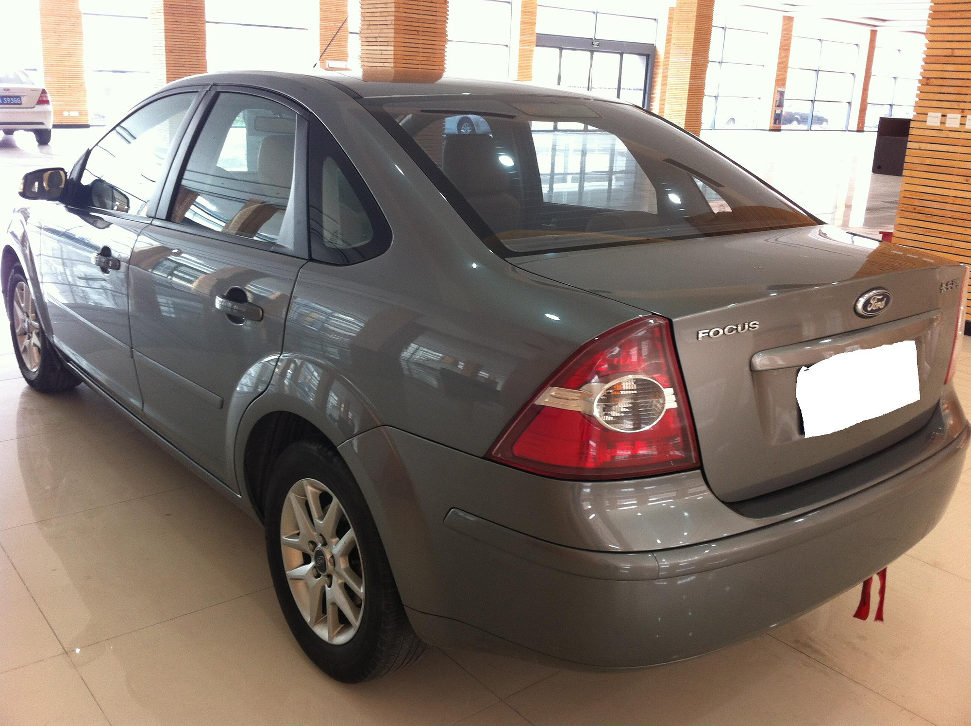 08款手动福克斯含质保转让