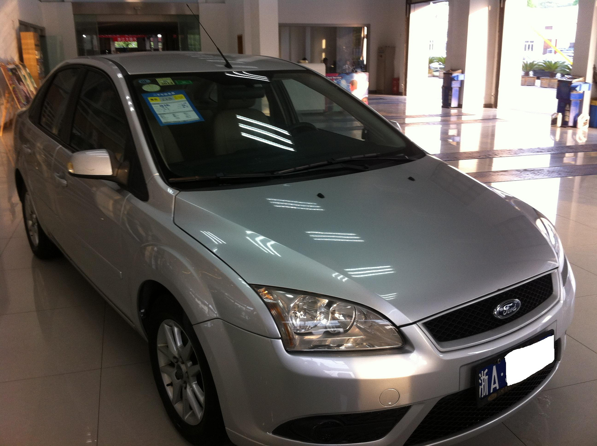 08款手动福克斯含质保转让