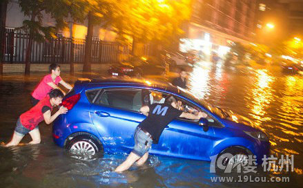 6月25日杭州天气预报:夏季多见的雷暴雨 为什