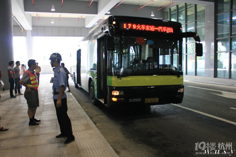 火車東站公交配套完善!3