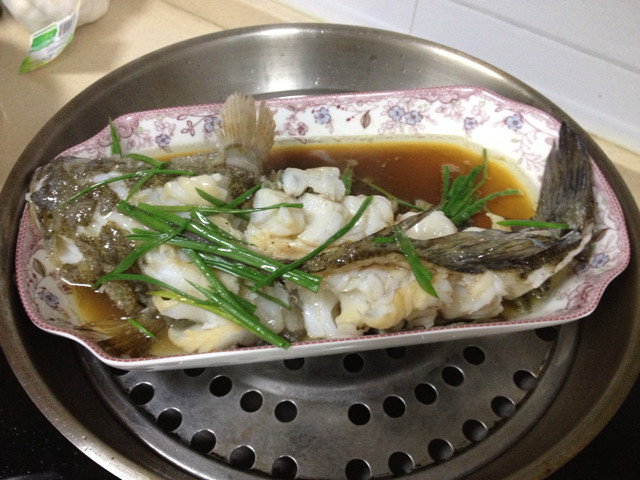 【骚骚美食大全】清蒸笋壳鱼好吃的秘诀!