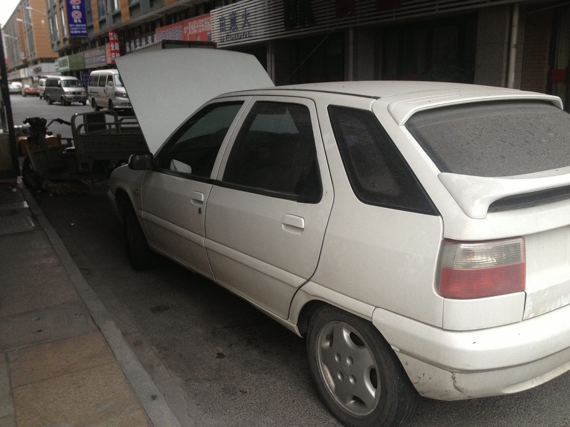 05私家车16v雪铁龙富康