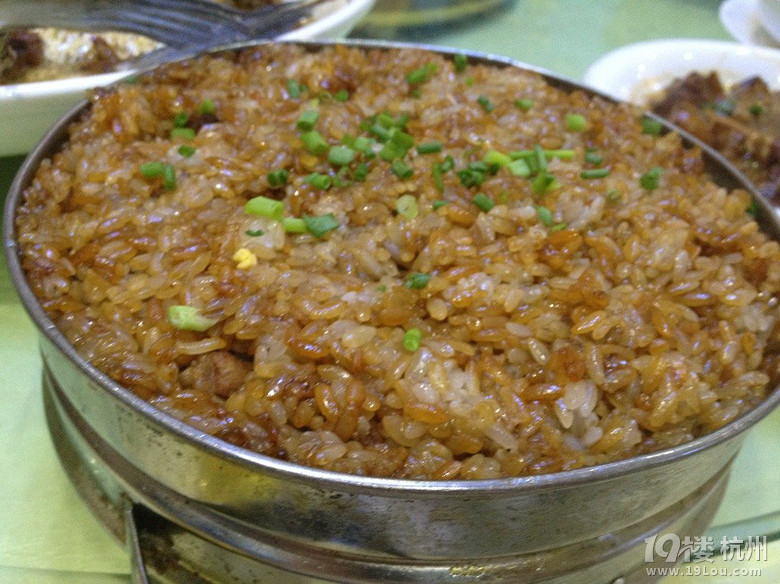 昨晚被“神雕俠侶”誘惑到了