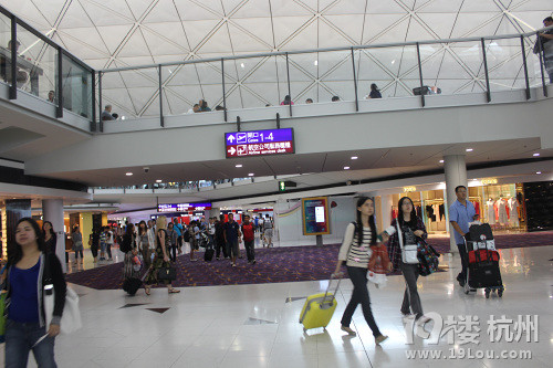 eye硿ڰuزR(sh)҂?c)ڴ˽Y(ji)300D