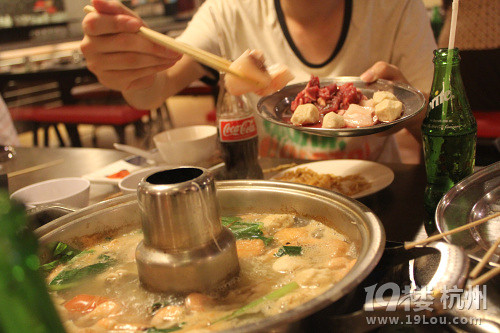 eye硿ڰuزR(sh)҂?c)ڴ˽Y(ji)300D