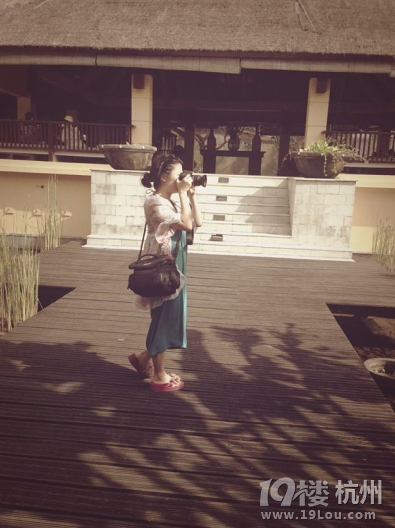 eye硿ڰuزR(sh)҂?c)ڴ˽Y(ji)300D