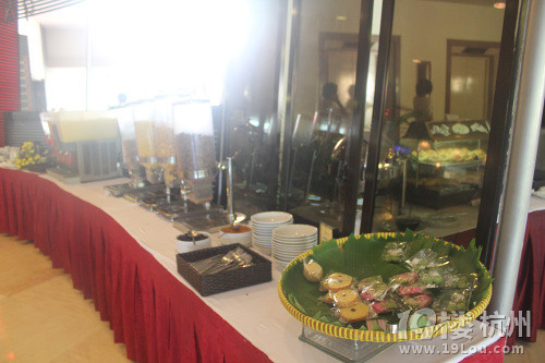 eye硿ڰuزR҂ڴ˽Y(ji)300D