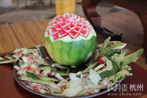 eye硿ڰuزR҂ڴ˽Y(ji)300D