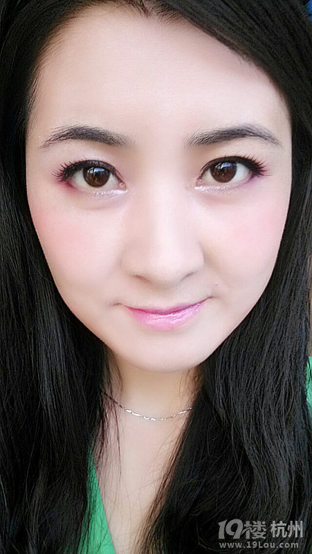 【毛毛MM】輕松打造OL必備出勤妝