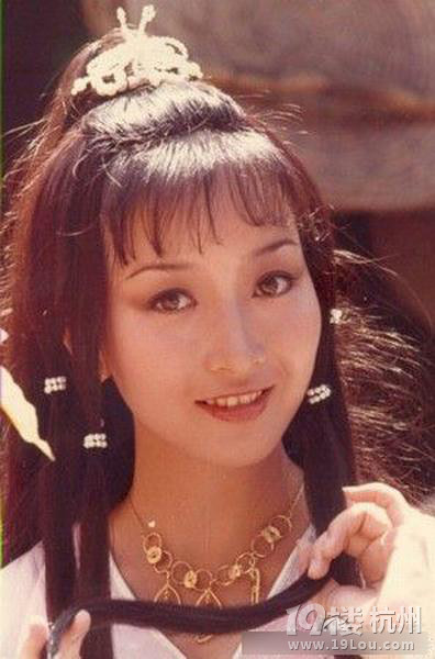 曾华倩邵美琪80年代女星美艳惊人