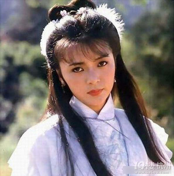 曾华倩邵美琪80年代女星美艳惊人