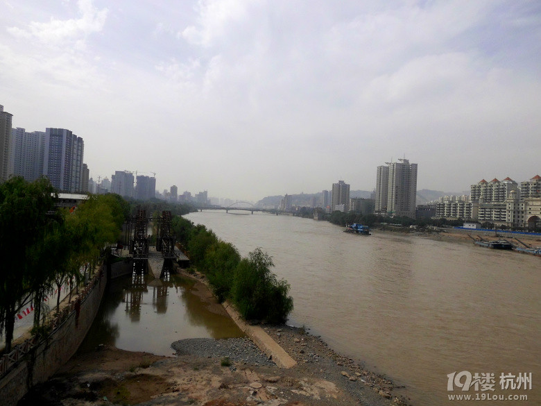 一路向西，日光傾城-----------西北旅行日記