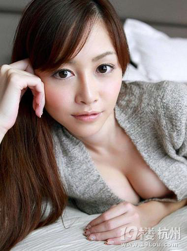 亚洲最美女神榜范冰冰杨幂入榜单