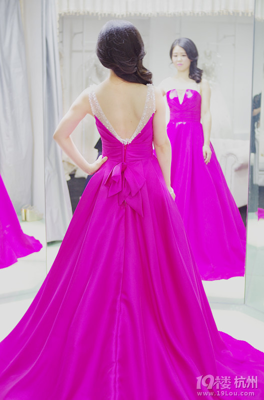 【菲琳婚纱·完美新娘养成记】+萌妹子初试新