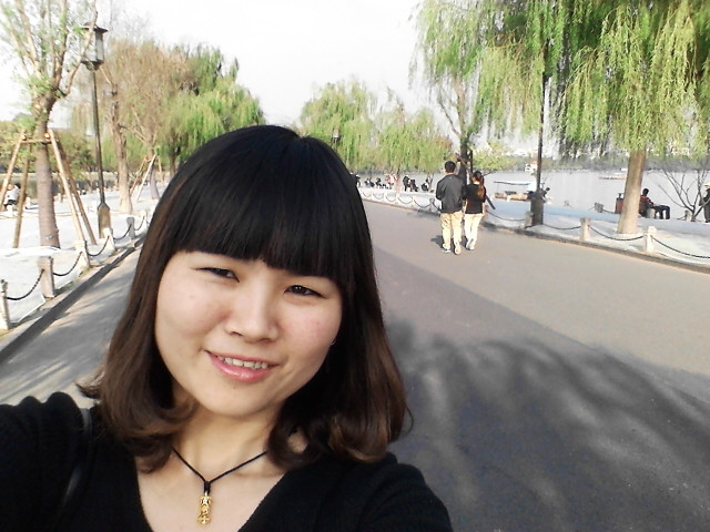 单身女人西湖找许仙