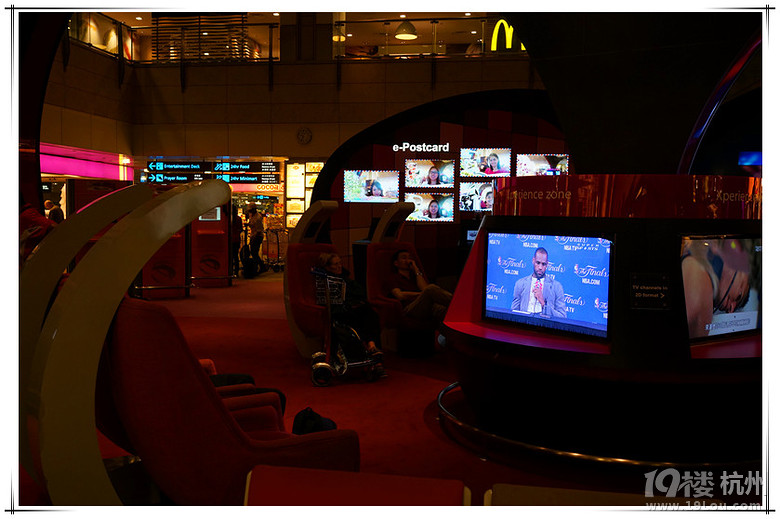 СС2013 ""l(f)F(xin)֮áSingapore