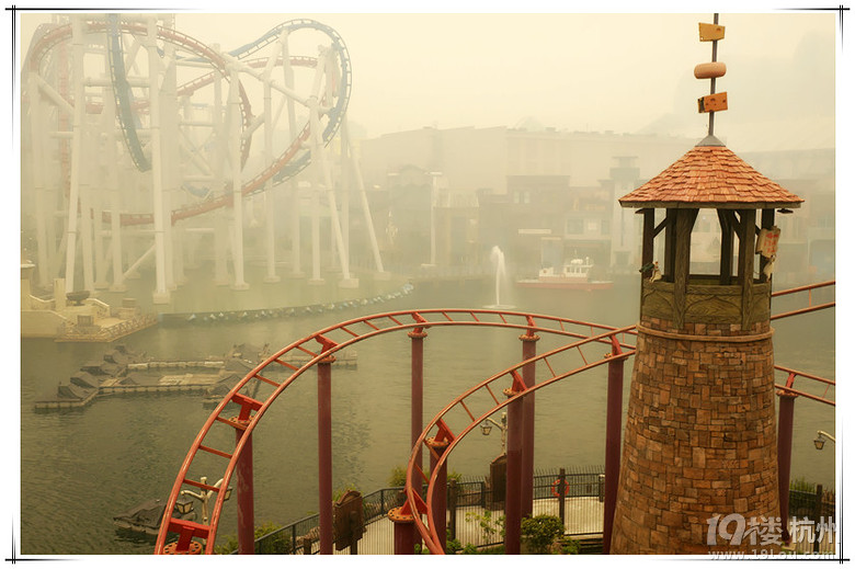 СС2013 ""l(f)F(xin)֮áSingapore