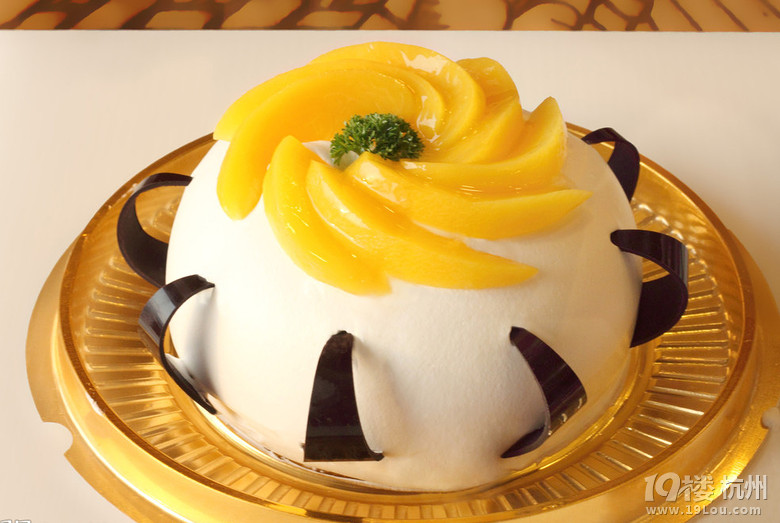 丹弗斯  网上订购生日蛋糕9折优惠 免费送货上门 