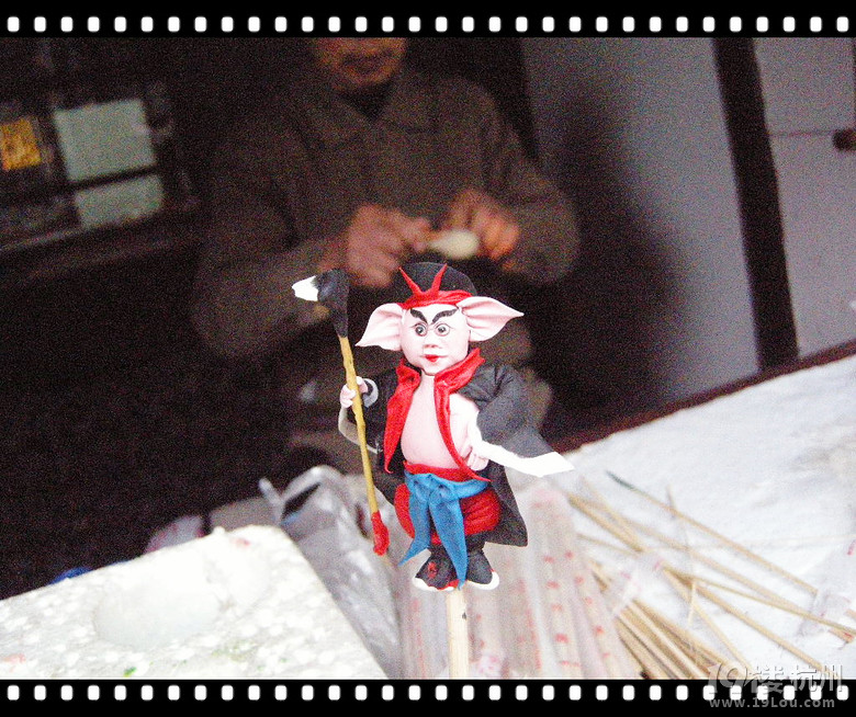 İl(f)F(xin)ې֮+ڞ(zhn)Aˮ