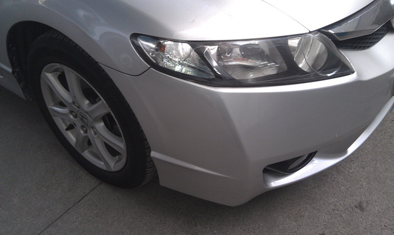 本田思域1.8自动档银色