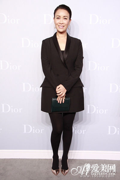 中国好歌曲开播导师那英蔡健雅潮装PK