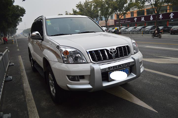 出售08款进口丰田霸道2700自动