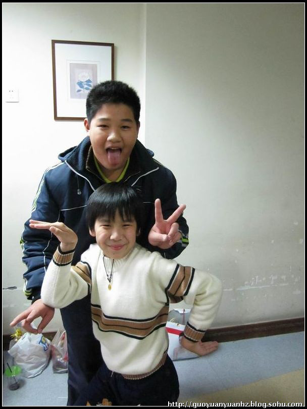 2009��12��13�հ����̵Ĳ��͡��������ڷ�������Ű���Ц�����