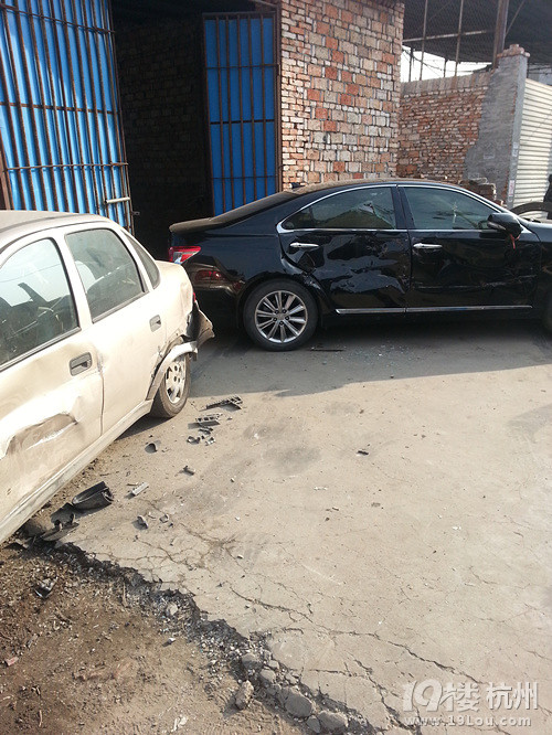 求助!车被人撞了,对方没保险跑了!-开车那些事