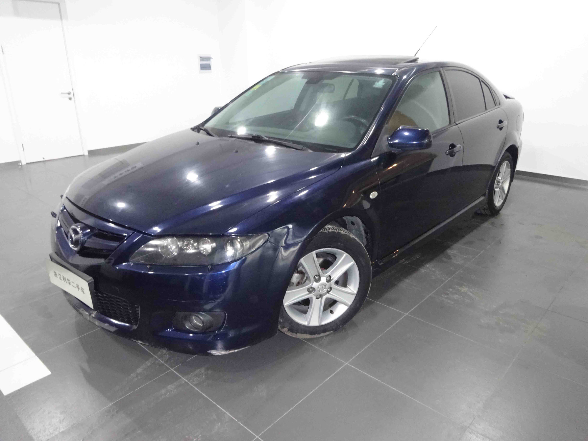 07年9月份的马六轿跑2.3卖8.2万