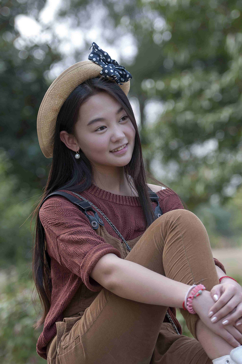 花圃外拍---邻家女孩2