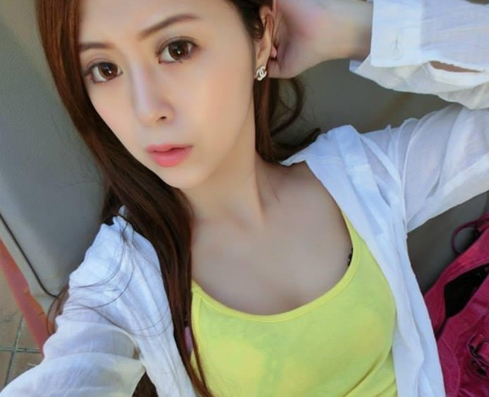 清纯可爱的妹妹爱自拍 [10p]