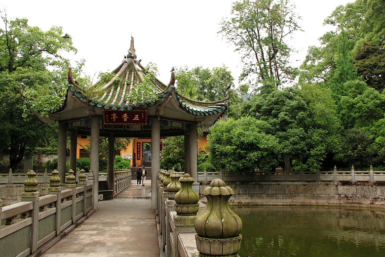 广东游—南华寺