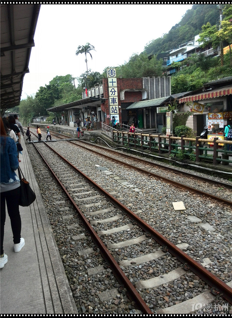 【让我带你去旅行】大手拉小手 台湾路上走