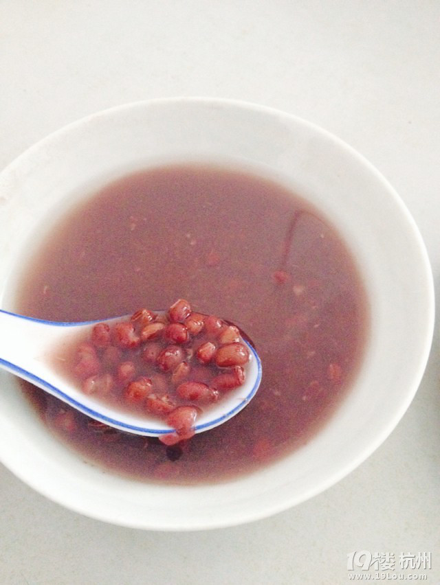吃貨這里看——美景美食美中餐
