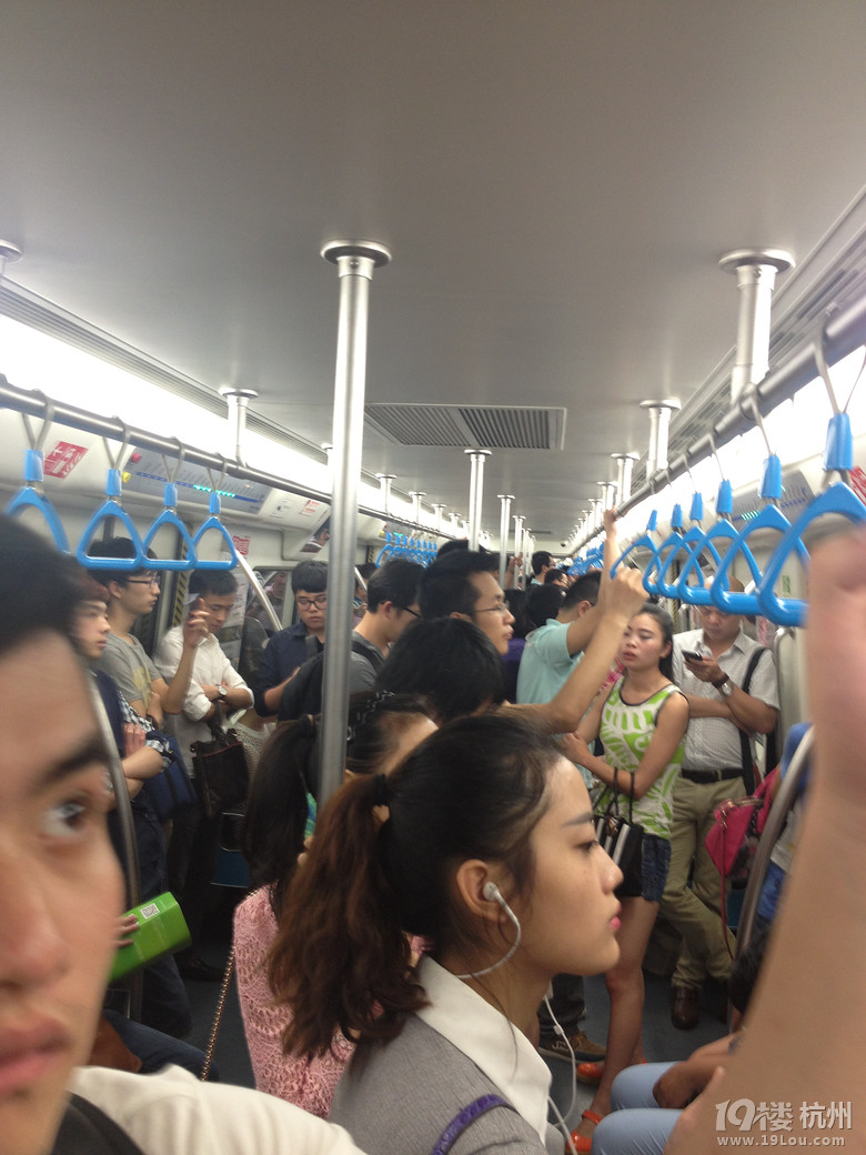 【我的畢業(yè)旅行】男男激情8天體驗(yàn)火辣辣的成都！