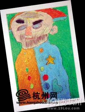 我儿子在学校里开了画展