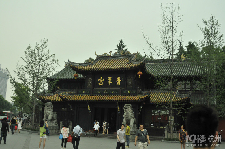 【我的畢業(yè)旅行】男男激情8天體驗(yàn)火辣辣的成都！