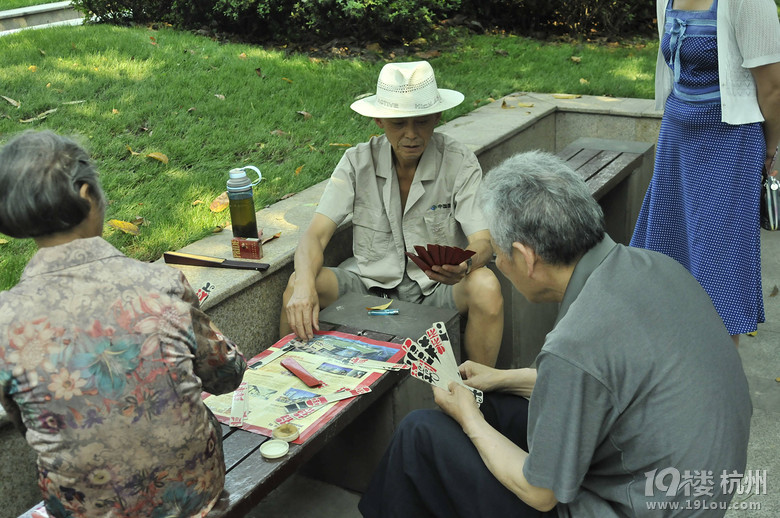 【我的畢業(yè)旅行】男男激情8天體驗(yàn)火辣辣的成都！