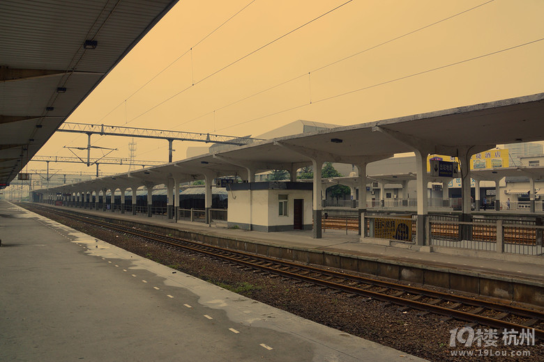 送别老杭州火车南站萧山站既停运1周年