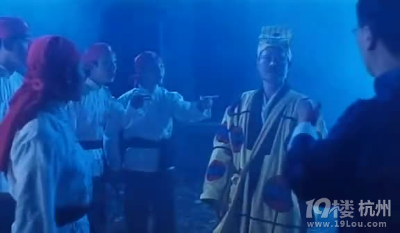 图解电影《鬼打鬼之黄金道士》林正英鬼片系列